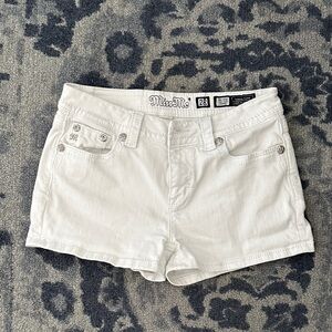Miss Me Women's Cream Jean Shorts